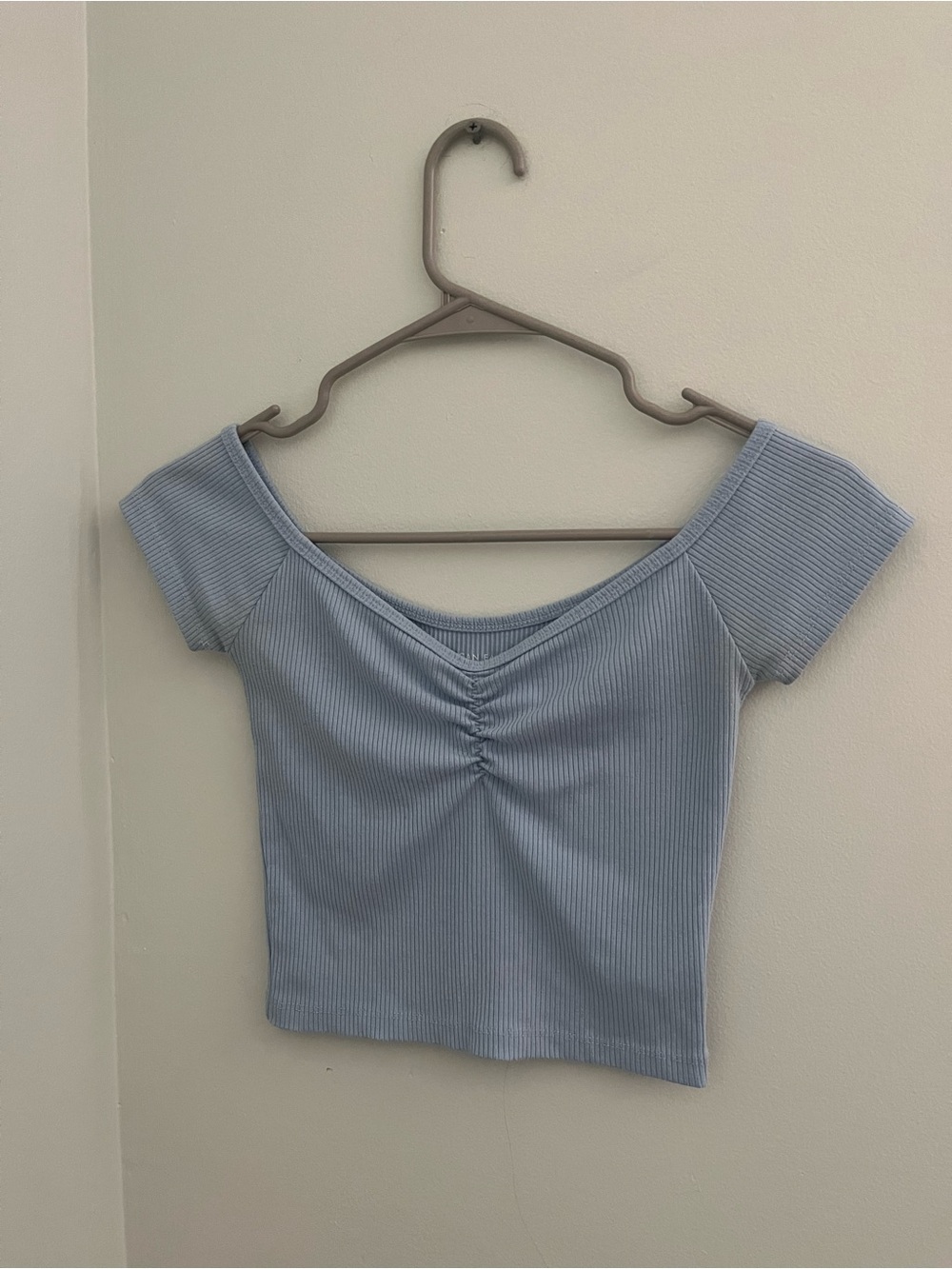 American Eagle Outfitters Light Blue Ribbed Off-Shoulder Crop Top